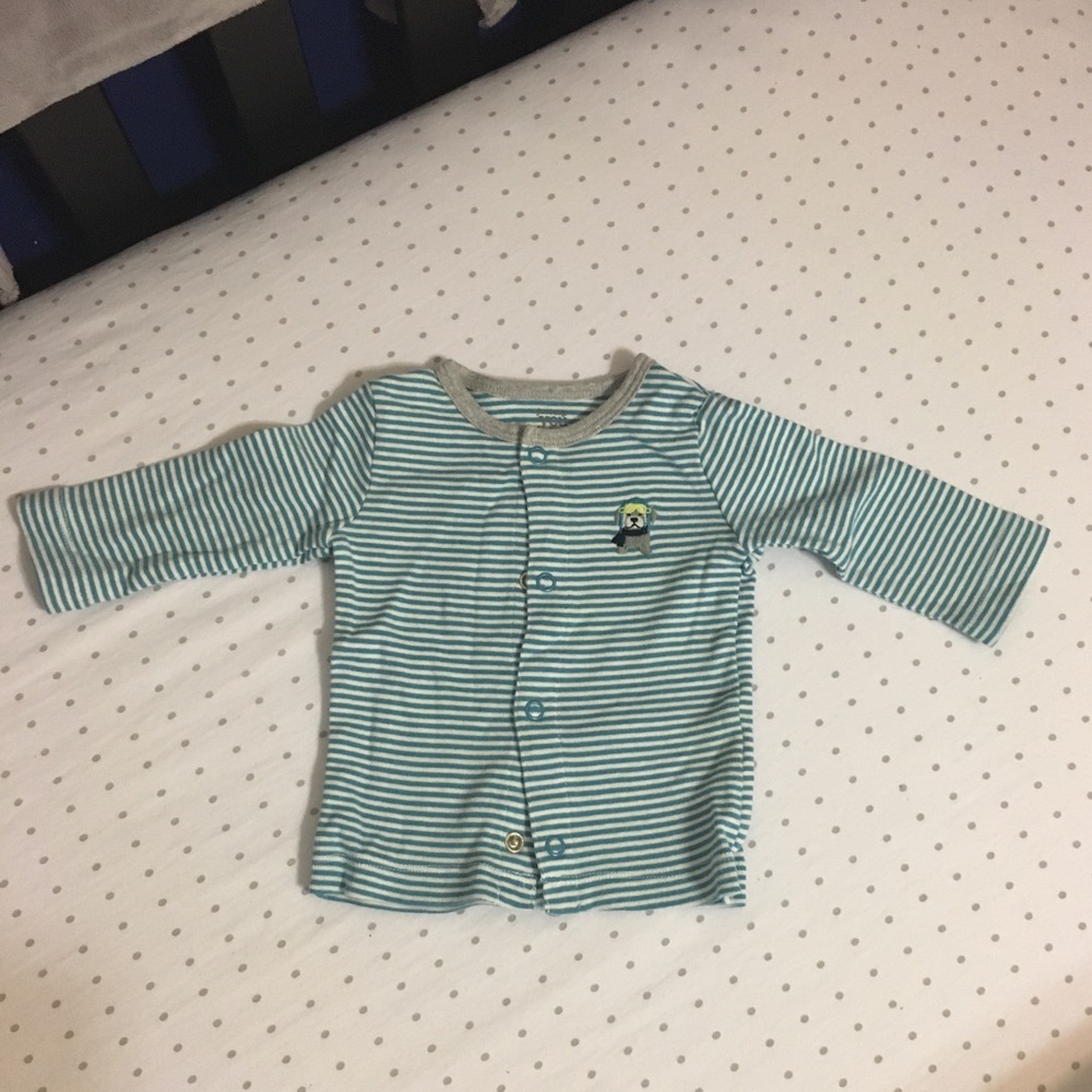 Button front top